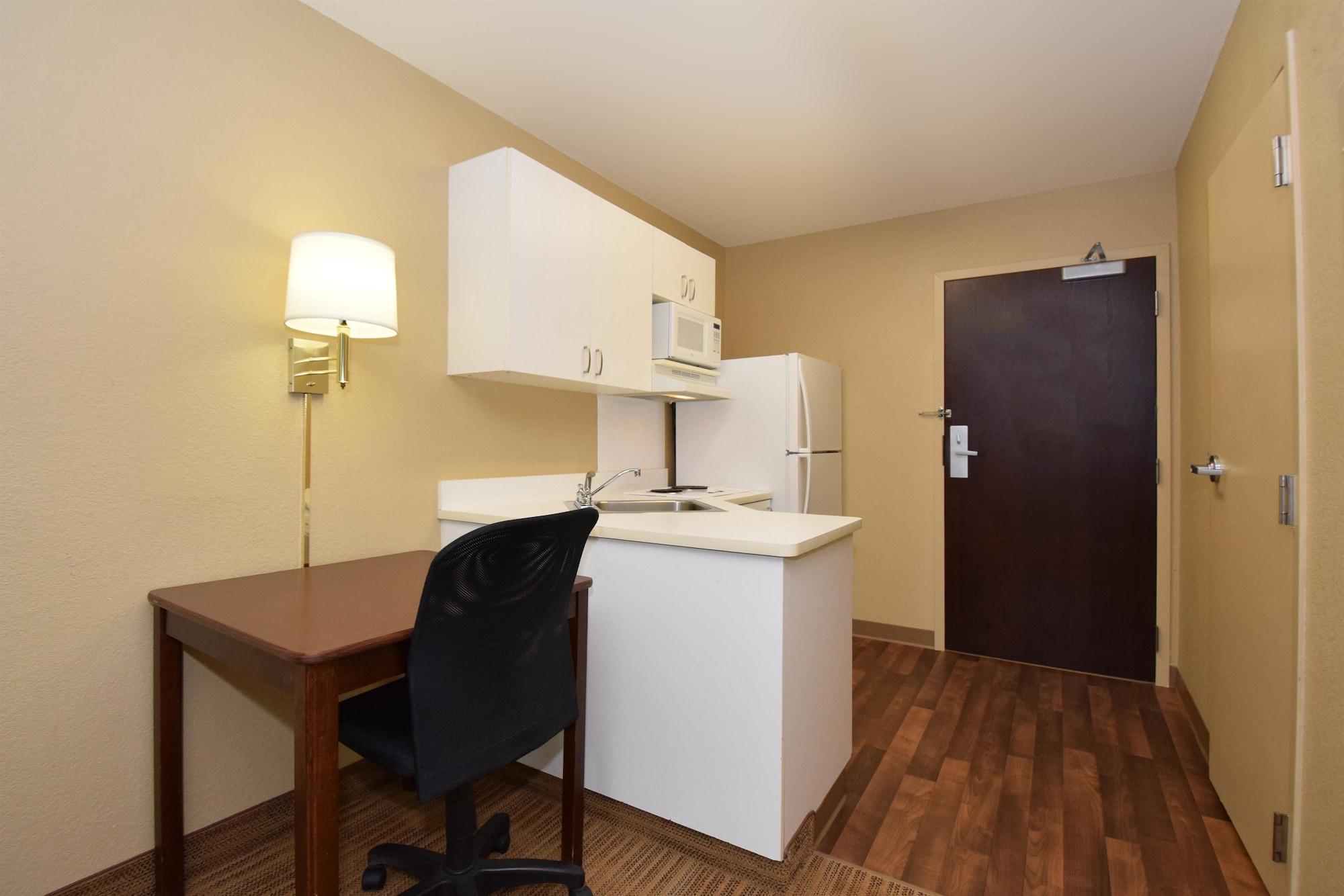 Extended Stay America Select Suites - Orlando - Conven Ctr - Sports Complex Williamsburg Екстериор снимка