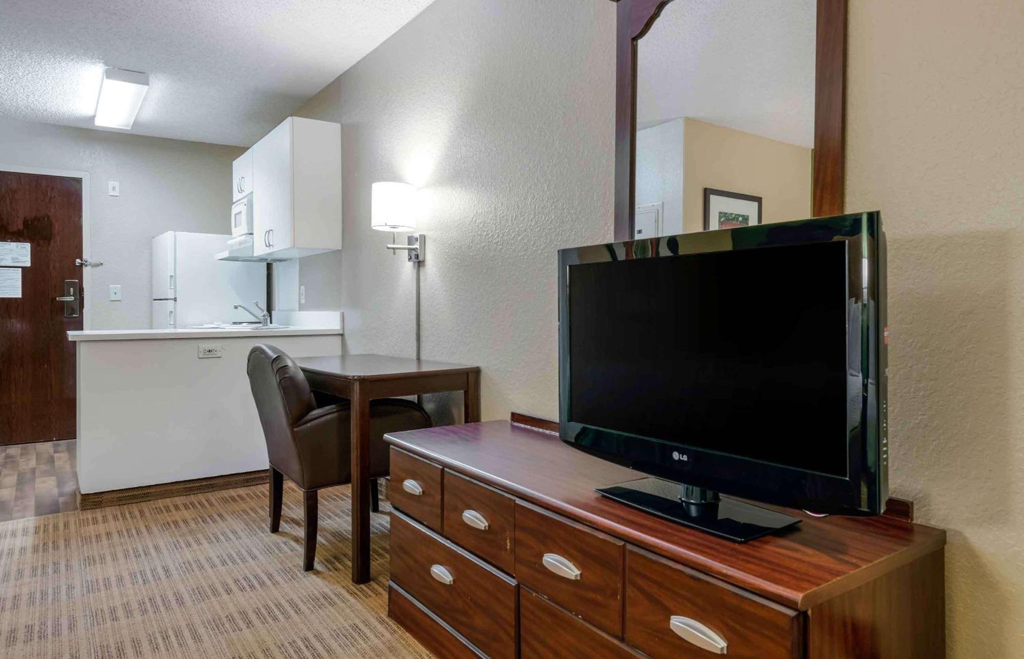 Extended Stay America Select Suites - Orlando - Conven Ctr - Sports Complex Williamsburg Екстериор снимка