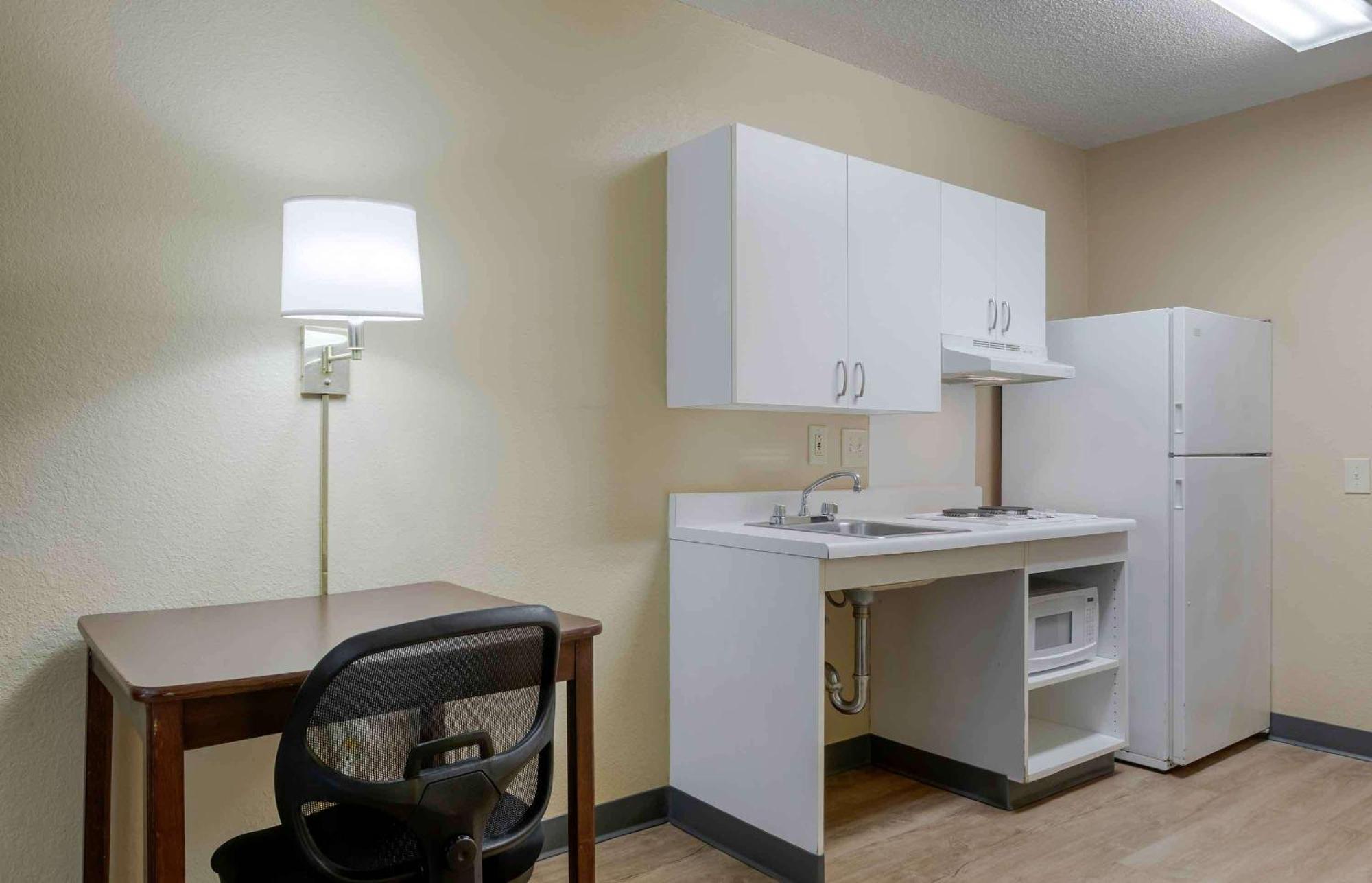 Extended Stay America Select Suites - Orlando - Conven Ctr - Sports Complex Williamsburg Екстериор снимка