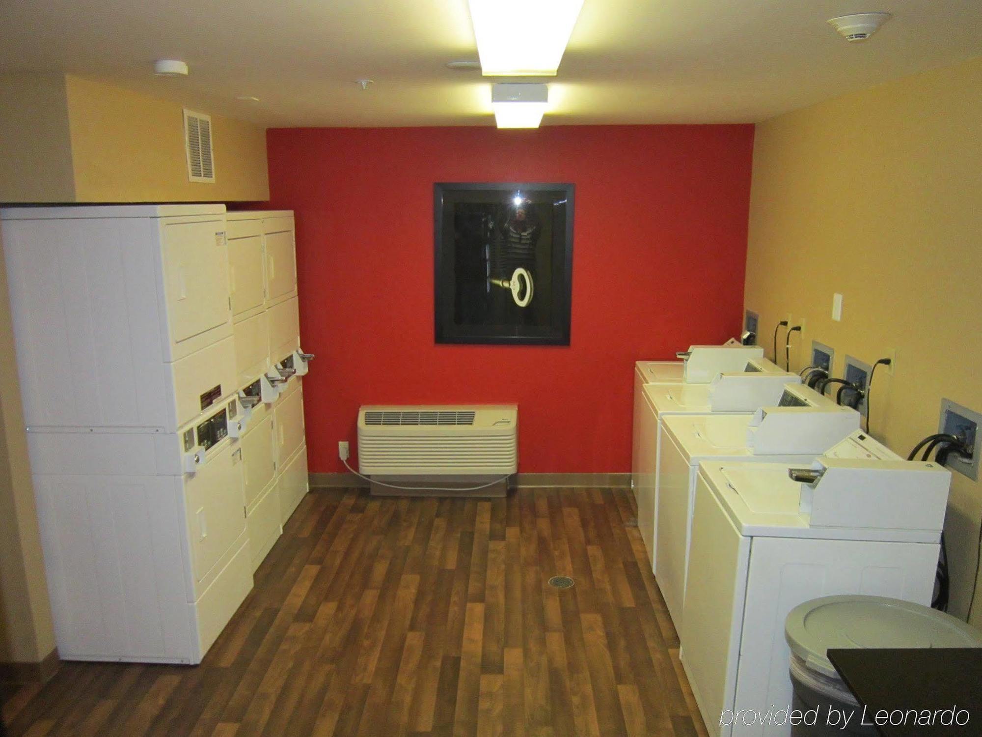 Extended Stay America Select Suites - Orlando - Conven Ctr - Sports Complex Williamsburg Екстериор снимка